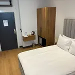 Business Life Hotel Guenesli