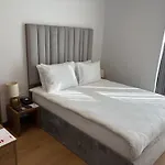 Business Life Hotel Guenesli