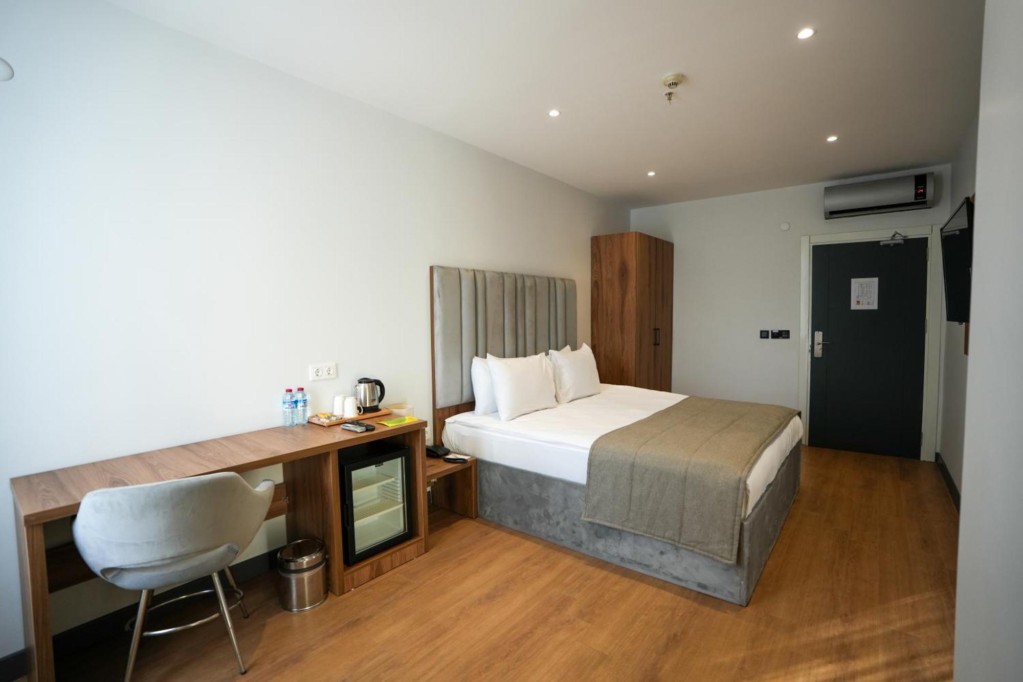 Business Life Guenesli Otel