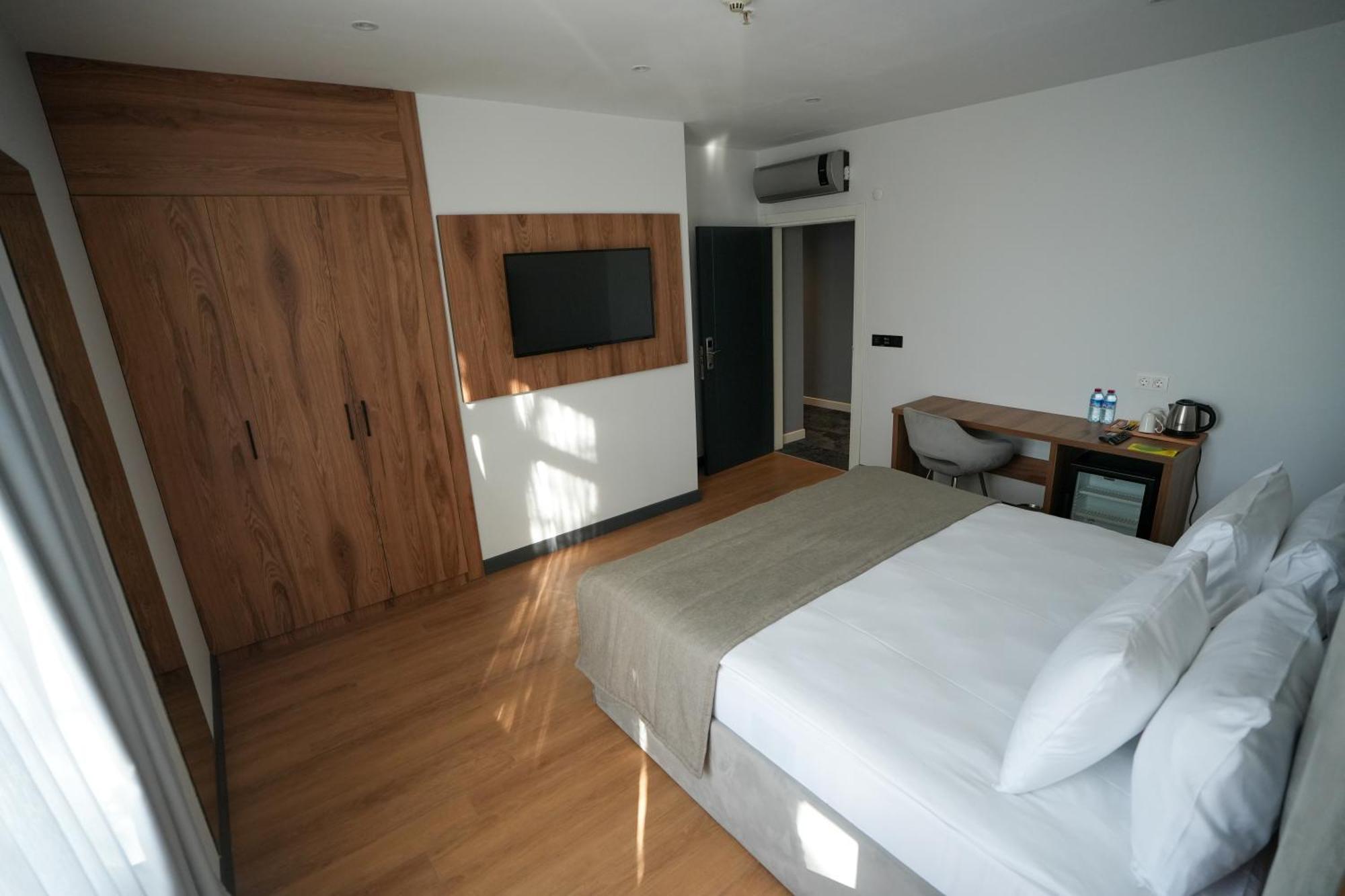 Hotel Business Life Guenesli 3*